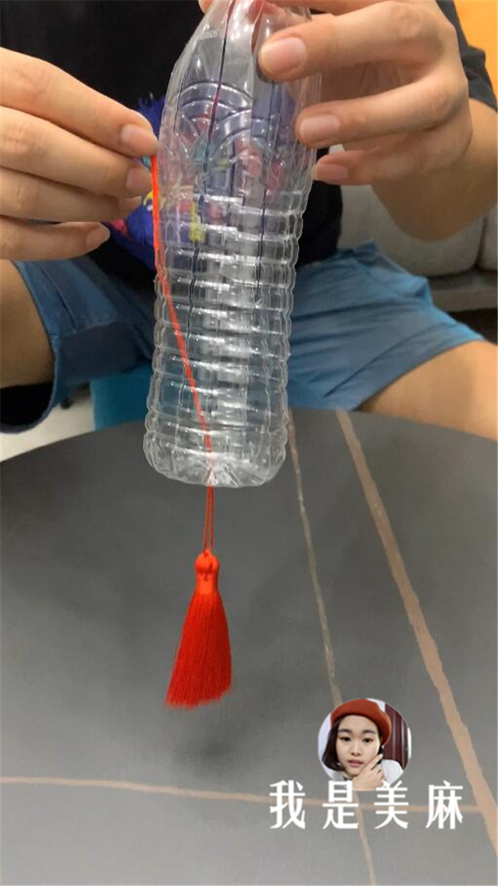 制作手工灯笼的方法简单又漂亮,3-6岁孩子手工做灯笼最简单的方法