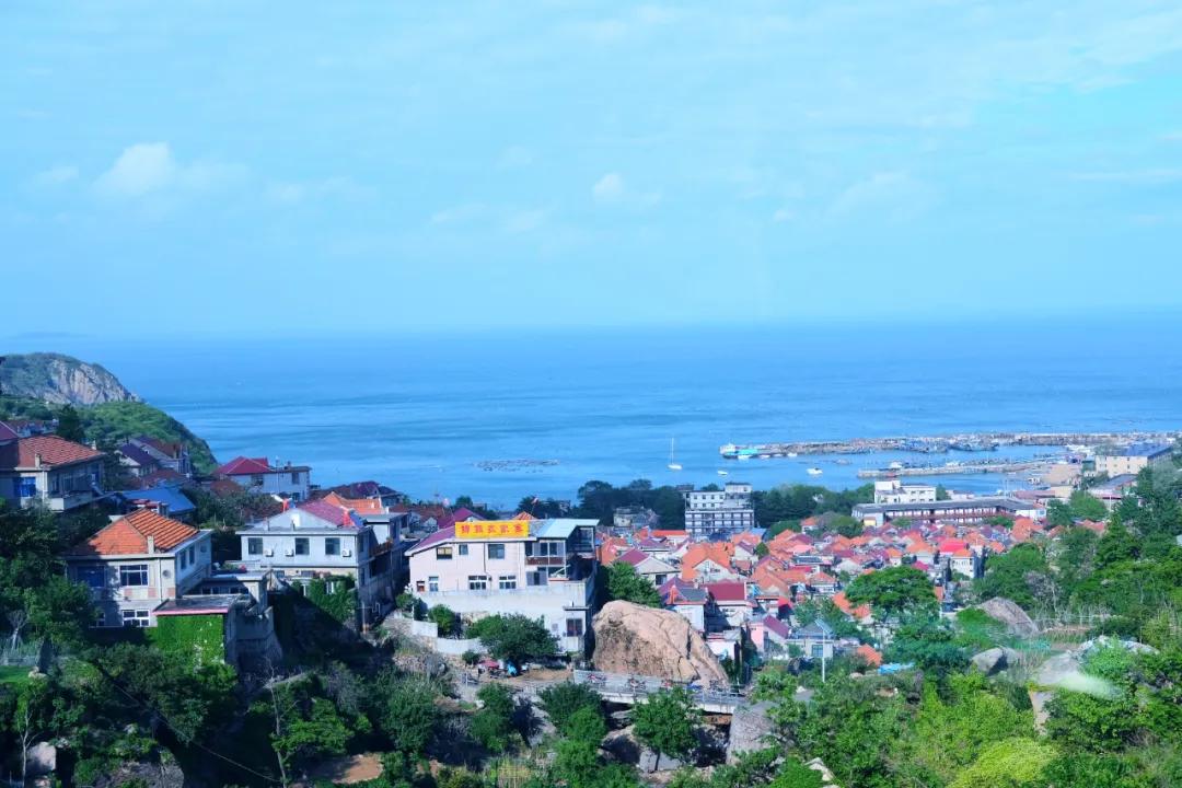 青岛好吃高端的店,青岛有什么很辣很好吃的