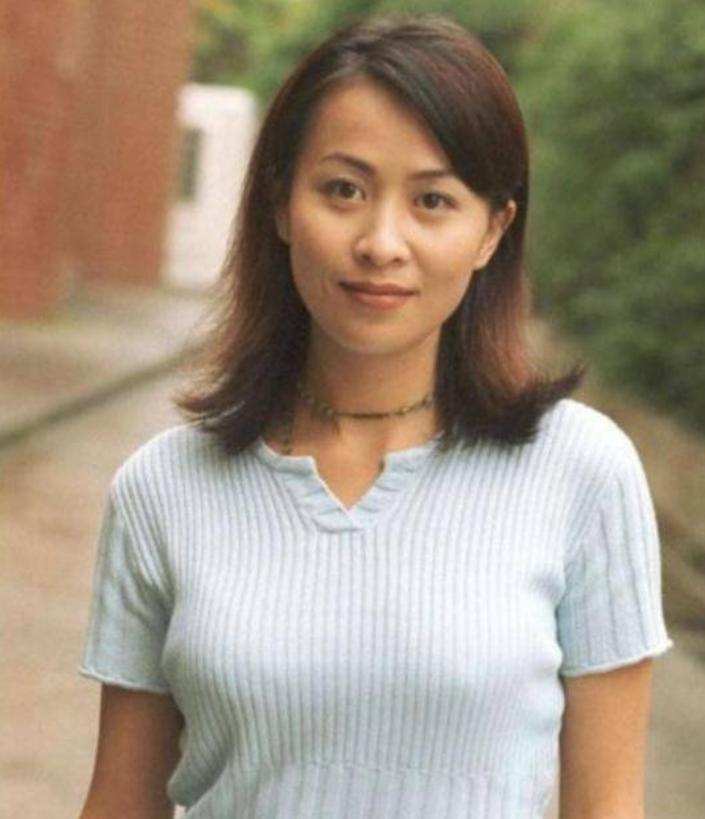 “傻大姐”那英的成名史,那英唱的火爆歌