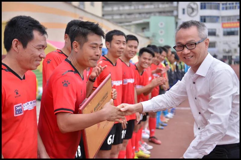 全胜夺冠男足世界杯,全胜夺得亚军