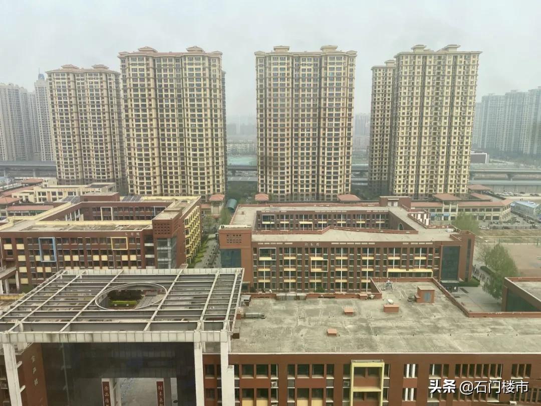 实地探访红盘交房后真实一面,解密热销红盘背后的生活理想