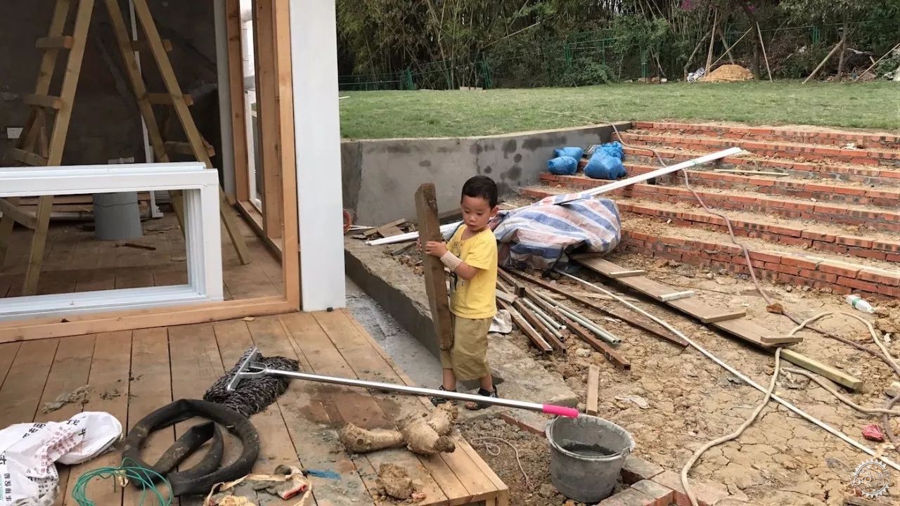 sasa，西西，设计师老王和三圣乡的“亲家DearHome”