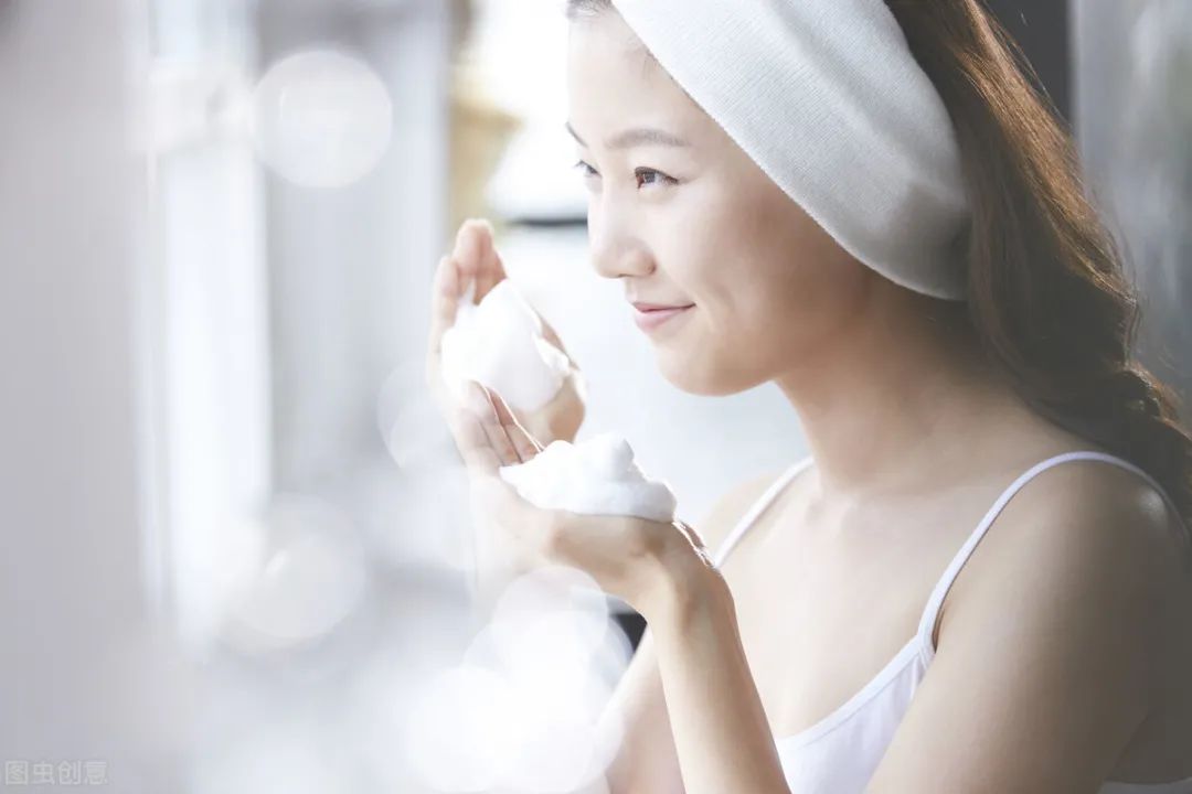 光子嫩肤可以改善毛孔粗大出油吗,怎样改善面部出油长痘毛孔粗大