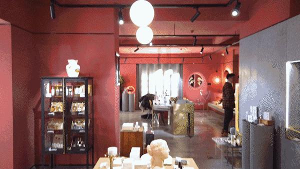 济南这家有1000+全球小众尖货的线*体下**验店，竟然...