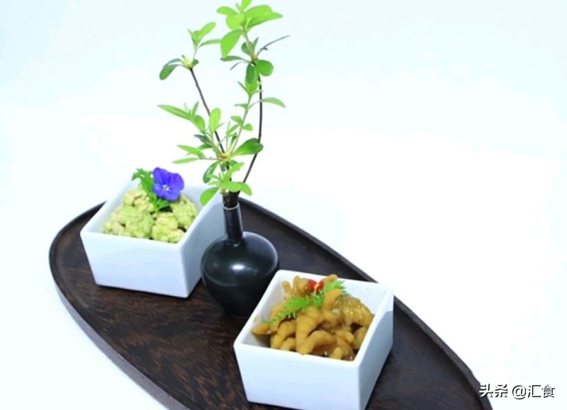 香辣脆椒炸鸡、醋泡凤爪配椒麻核桃仁、红桂花蜜汁山药泥