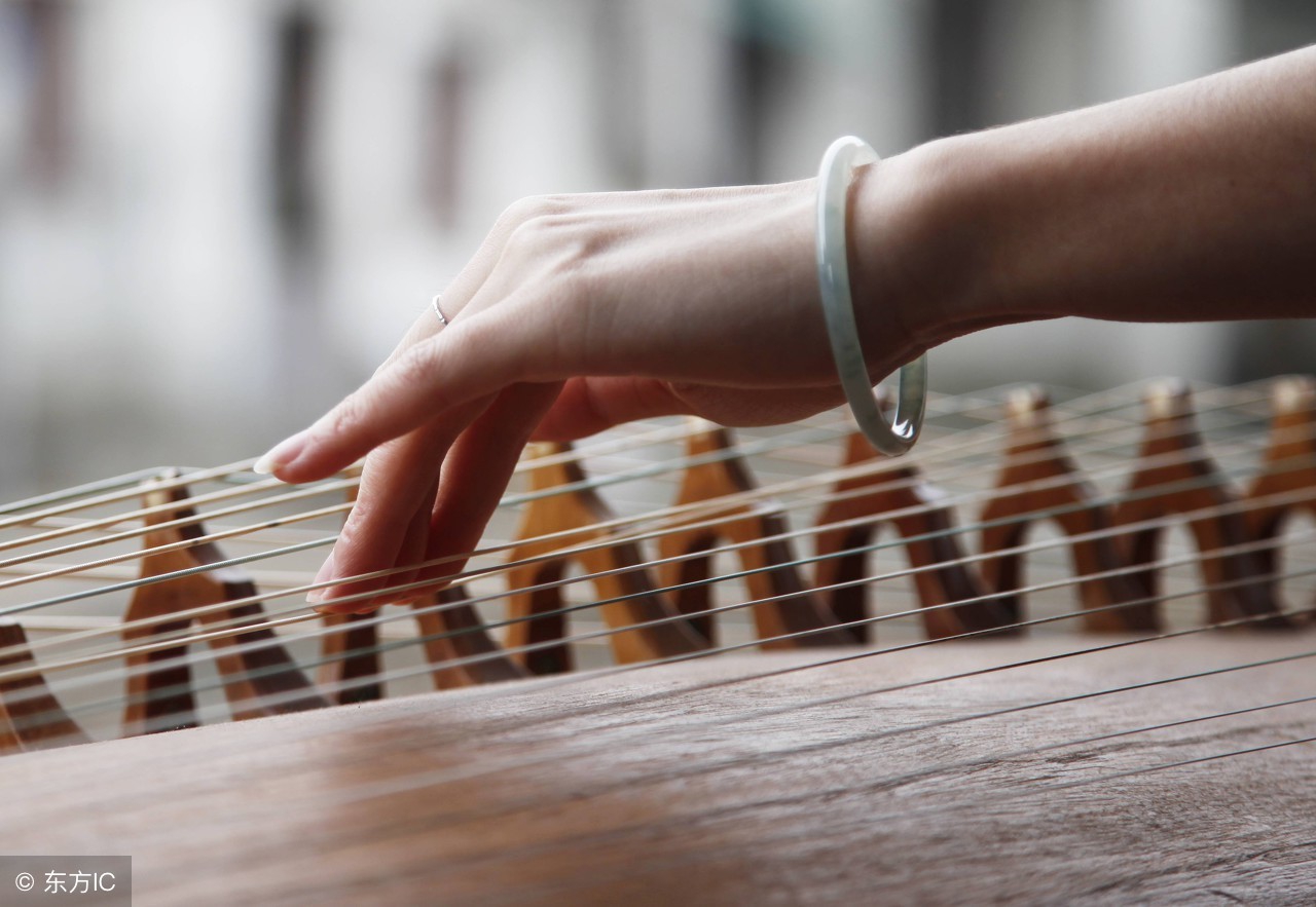 孩子初学古筝适合哪种古筝,孩子初学古筝如何选古筝