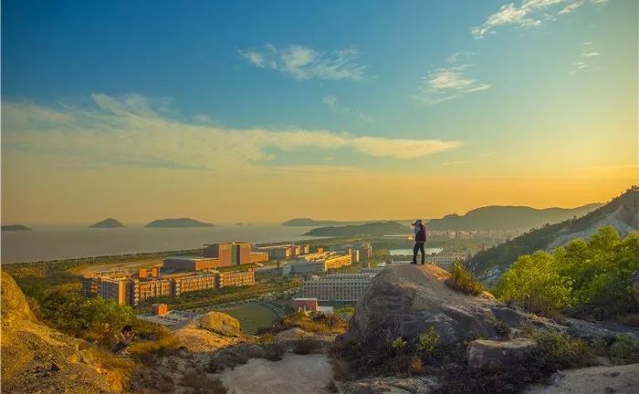 珠海可以参观的大学,珠海的高校哪个值得去