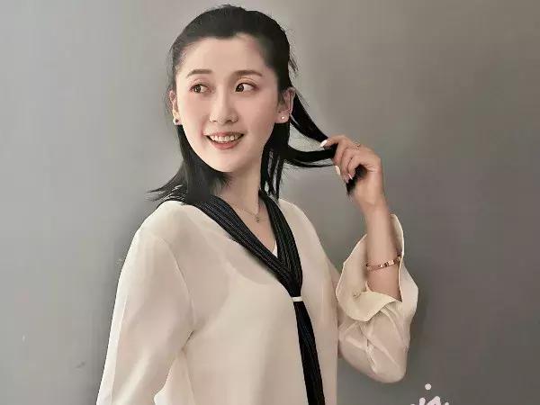 学习表演哪家强？当然戏精...哦不！戏剧学院强