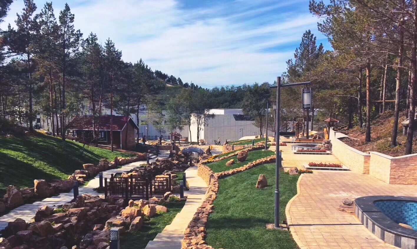 欢乐湾温泉水世界,沉浸式泡温泉水酷汤泉