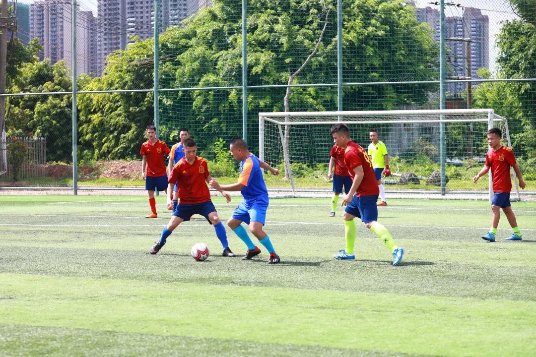 火焰蓝俱乐部图片,火焰蓝篮球队