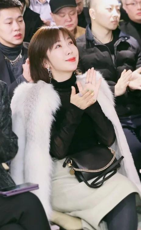 岳晓琳发型设计黄金法则,岳晓琳男发造型