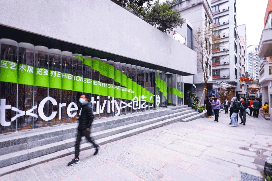 深圳花了17个月，“赶走了”居住在千年古城里的30000人