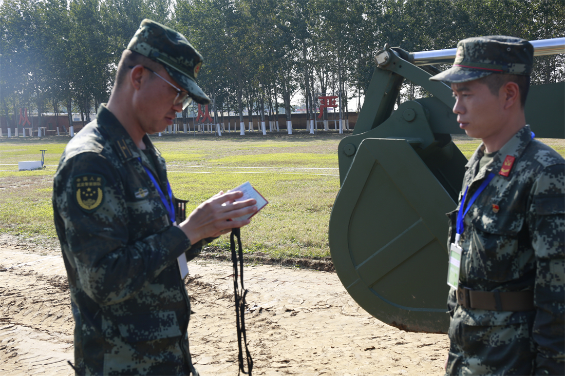 武警第一机动总队铁甲重拳,直击武警特战队员超燃训练现场