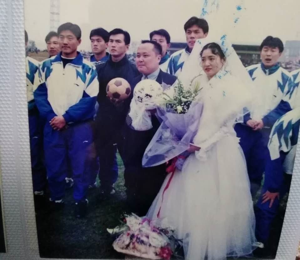 为武汉足球70年文化收藏展助阵,武汉70年代足球队