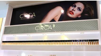 美腻与智慧并存，娱乐圈富婆们的生意经