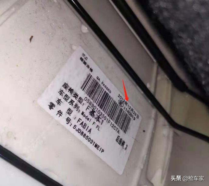 买二手大众polo哪款性价比高,大众polo和斯柯达晶锐对比视频