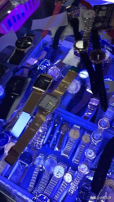 广州皮具城旅游攻略,广州旅游攻略西关大屋