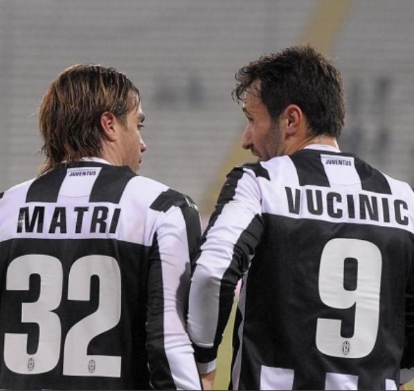 他曾率尤文不败夺冠重回米兰被骂水货草根射手书写豪门历史