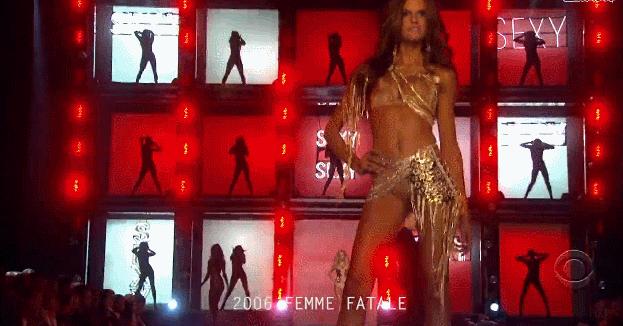 日本女性超模维密走秀众神时代,维密众神时代经典走秀2003