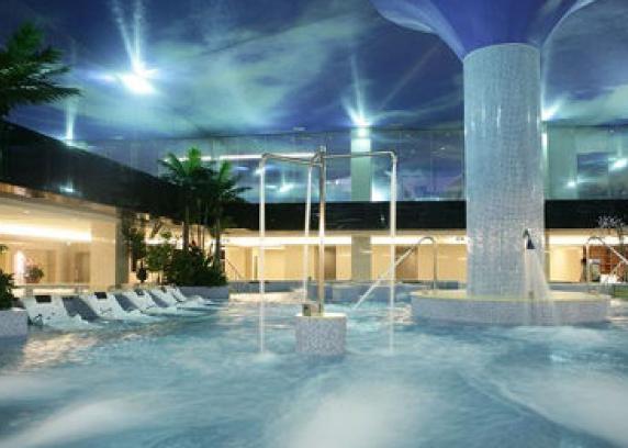 北京金隅凤山温泉度假村温泉门票,北京前十温泉