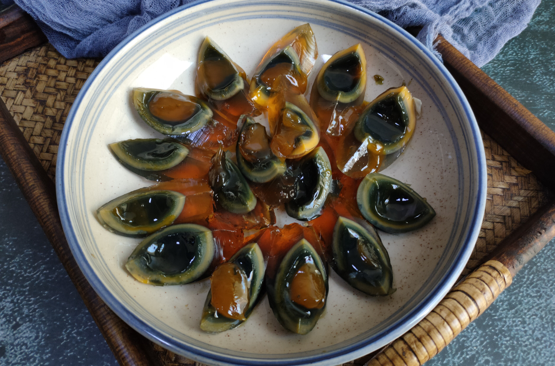 皮蛋制作方法及配方凉拌皮蛋,怎样做凉拌皮蛋让皮蛋硬一点