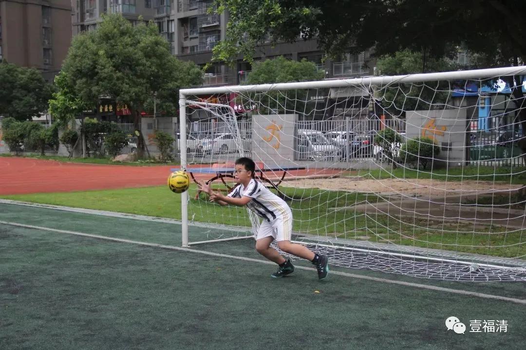 福清这所小学的足球小将,丫霸