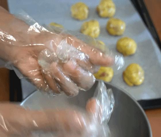 自制家常桃酥简单做法烤箱,手工制作桃酥月饼