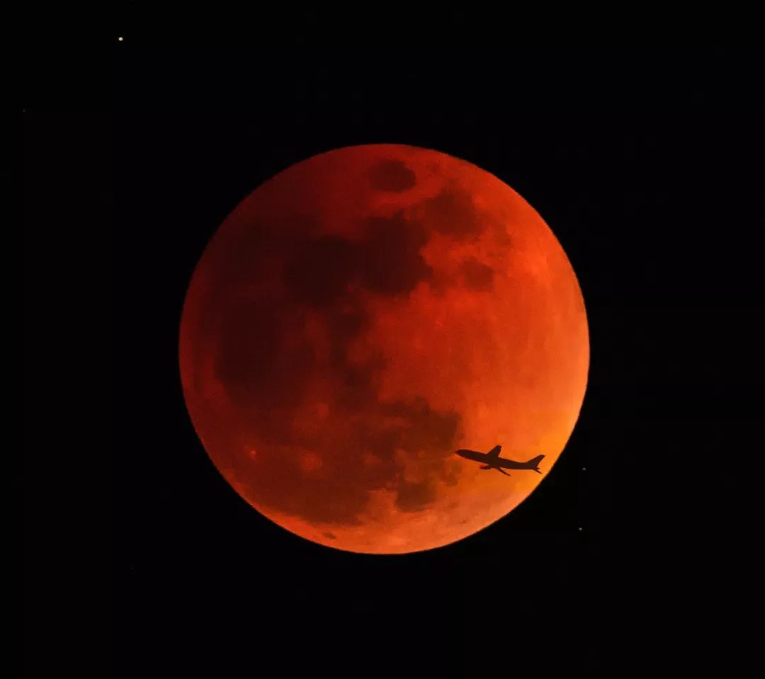 航拍压迫感的长焦镜头怎么拍,航拍中国用了多少长焦镜头拍摄