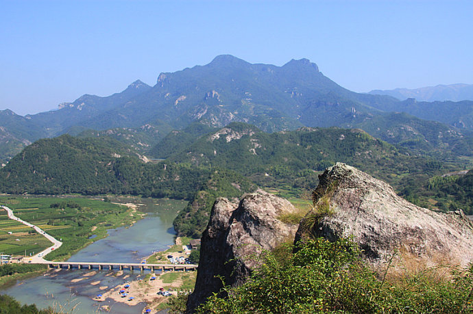 浙江丽水缙云的仙都风景区,夏天缙云仙都风景区