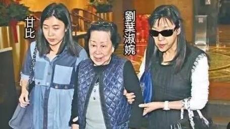 刘銮雄为什么不追林青霞,刘銮雄为什么没选洪欣