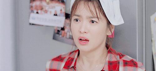 25岁脸上有斑用什么平价护肤品,脸上有斑气色差用什么护肤品