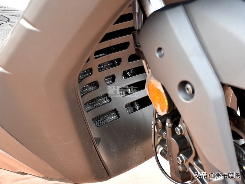 踏板光阳赛艇250,赛艇250和ct250哪个值得购买