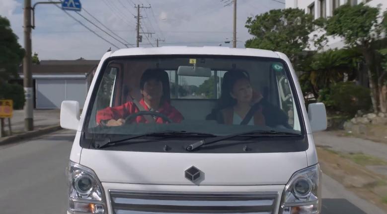 这部成人性喜剧，尺度真大，故事真烂