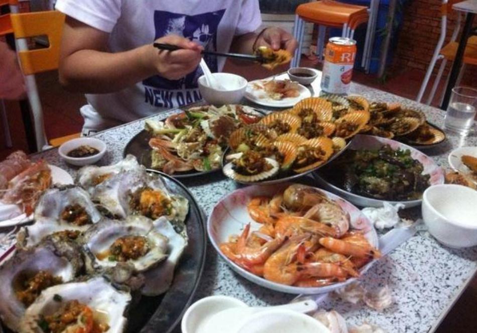 菲律宾贫富差距原因,菲律宾普通老百姓一个月多少钱