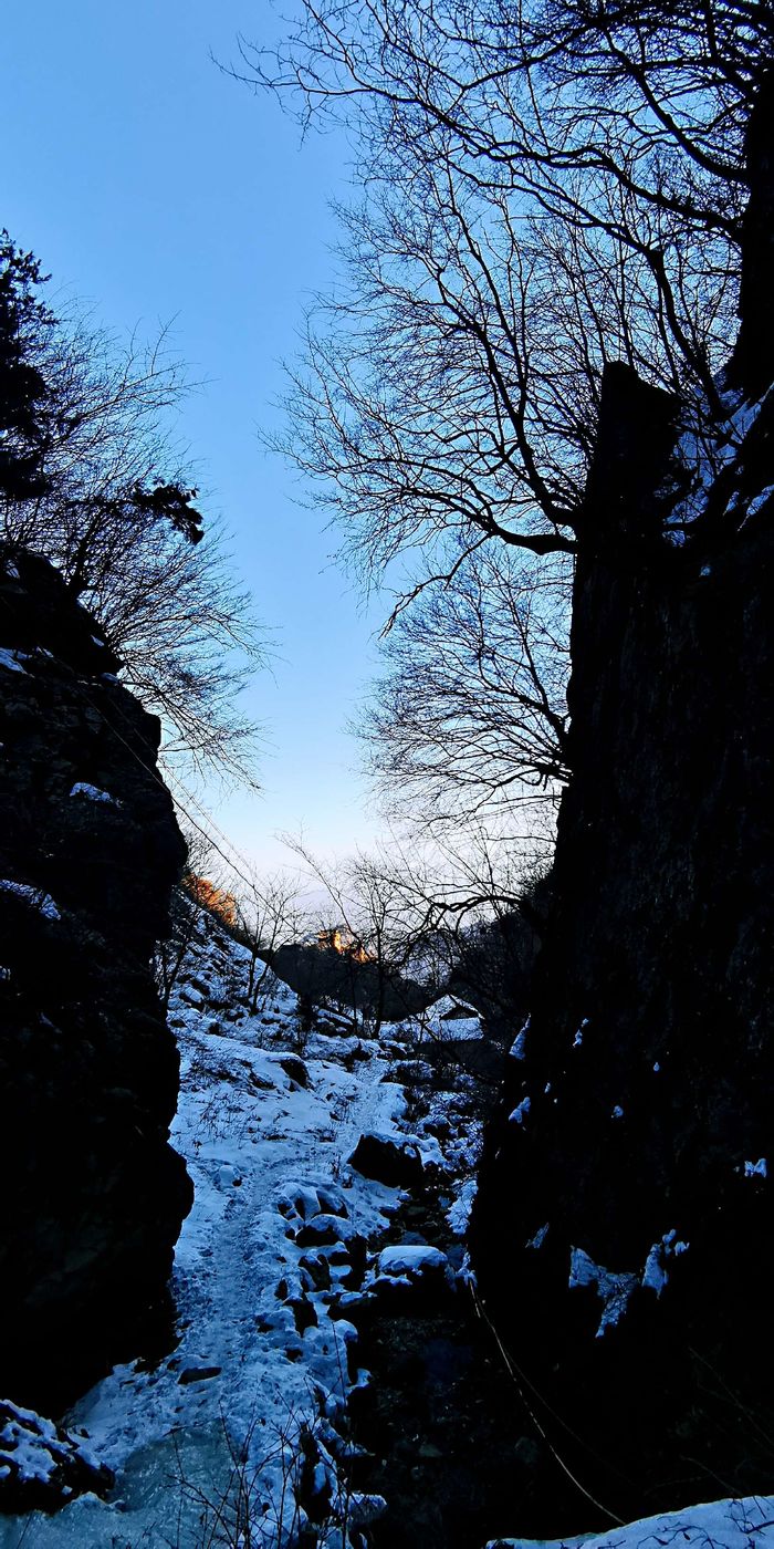 20210117独行太兴山，误入佛国秘境花石湾