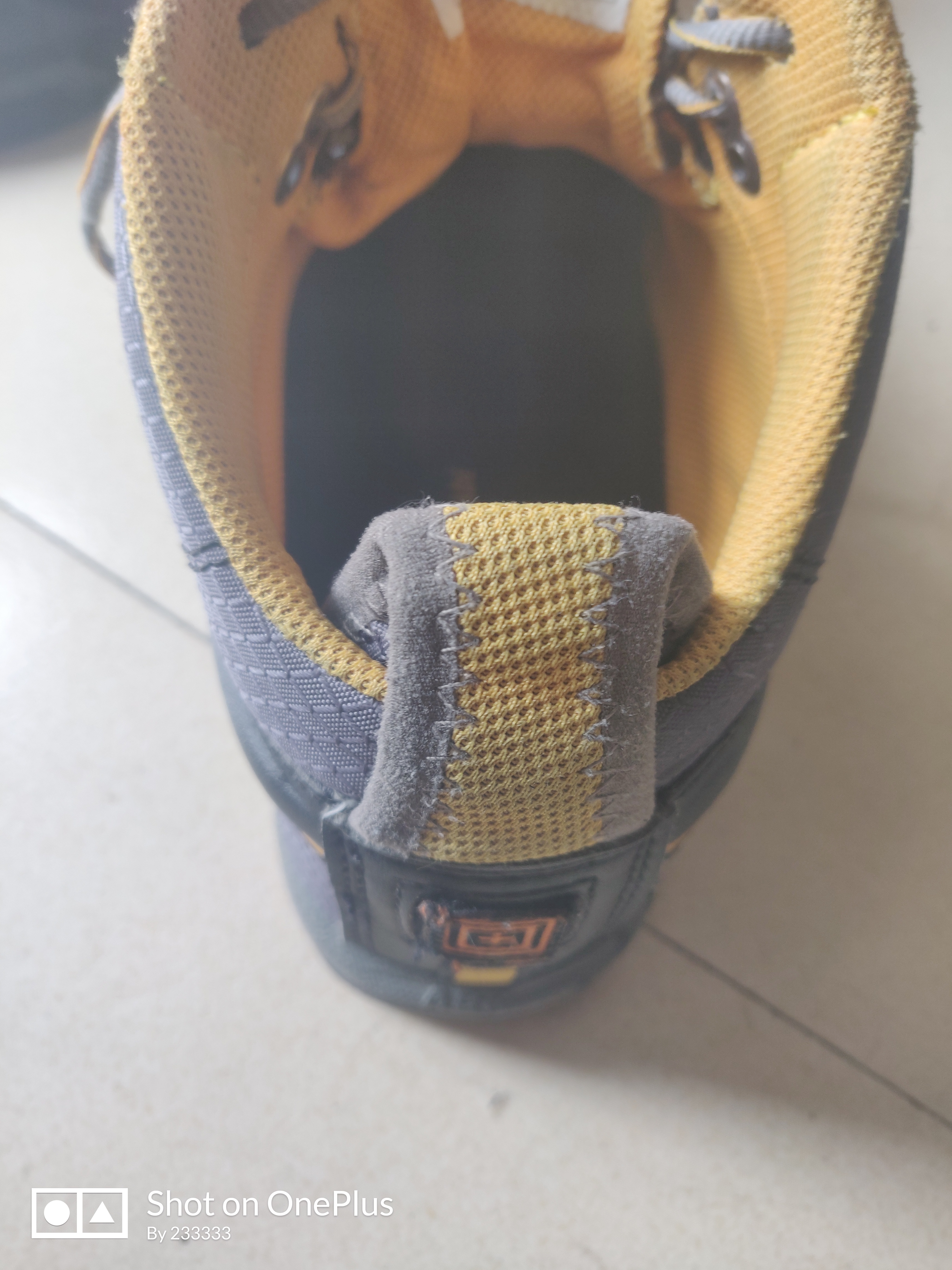 黑色战术登山靴推荐,lowa登山战术靴