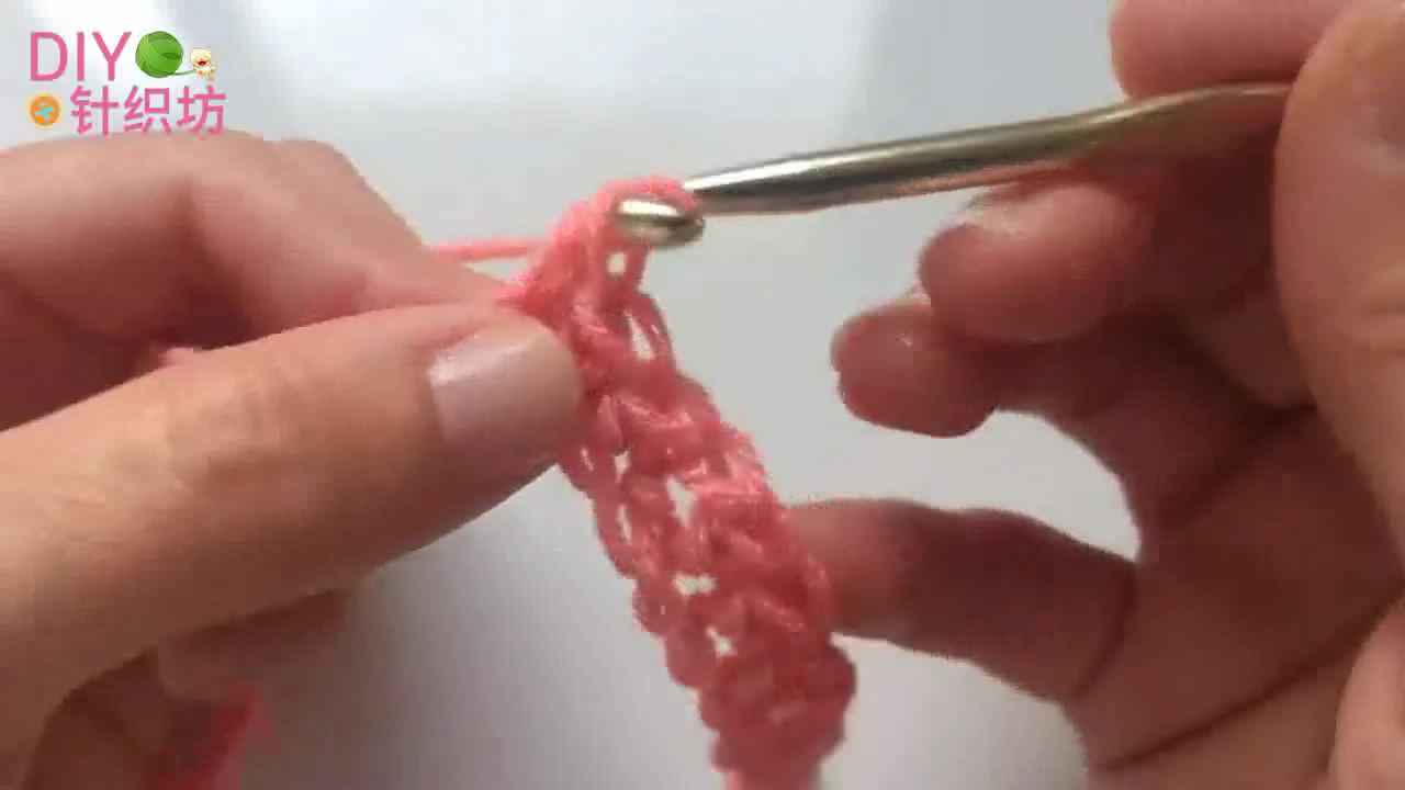 针织镂空三角围巾编织教程,针织围巾三角图案