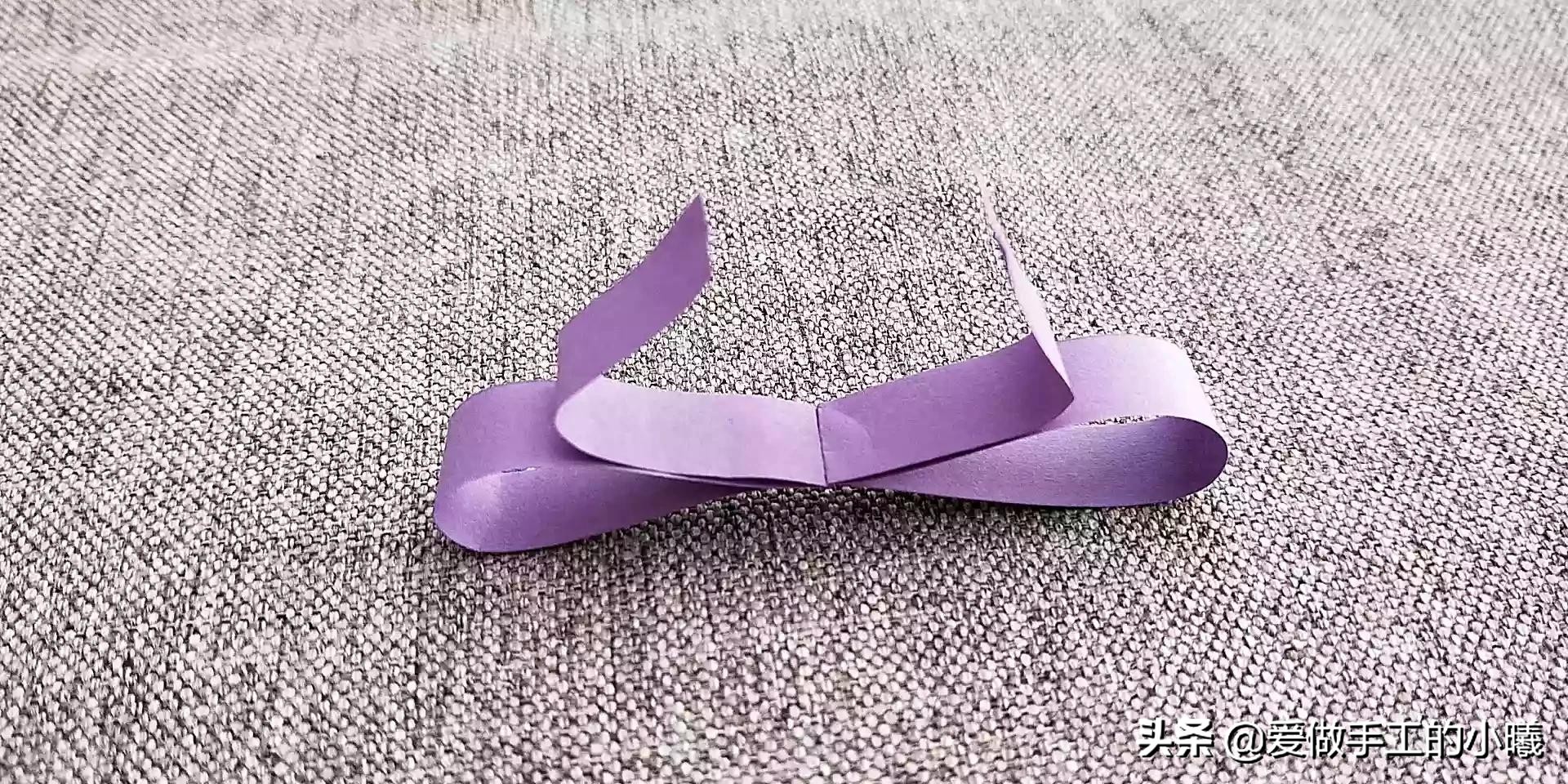 蝴蝶结折纸怎样贴在贺卡上好看,折纸简单又漂亮的蝴蝶结收纳盒