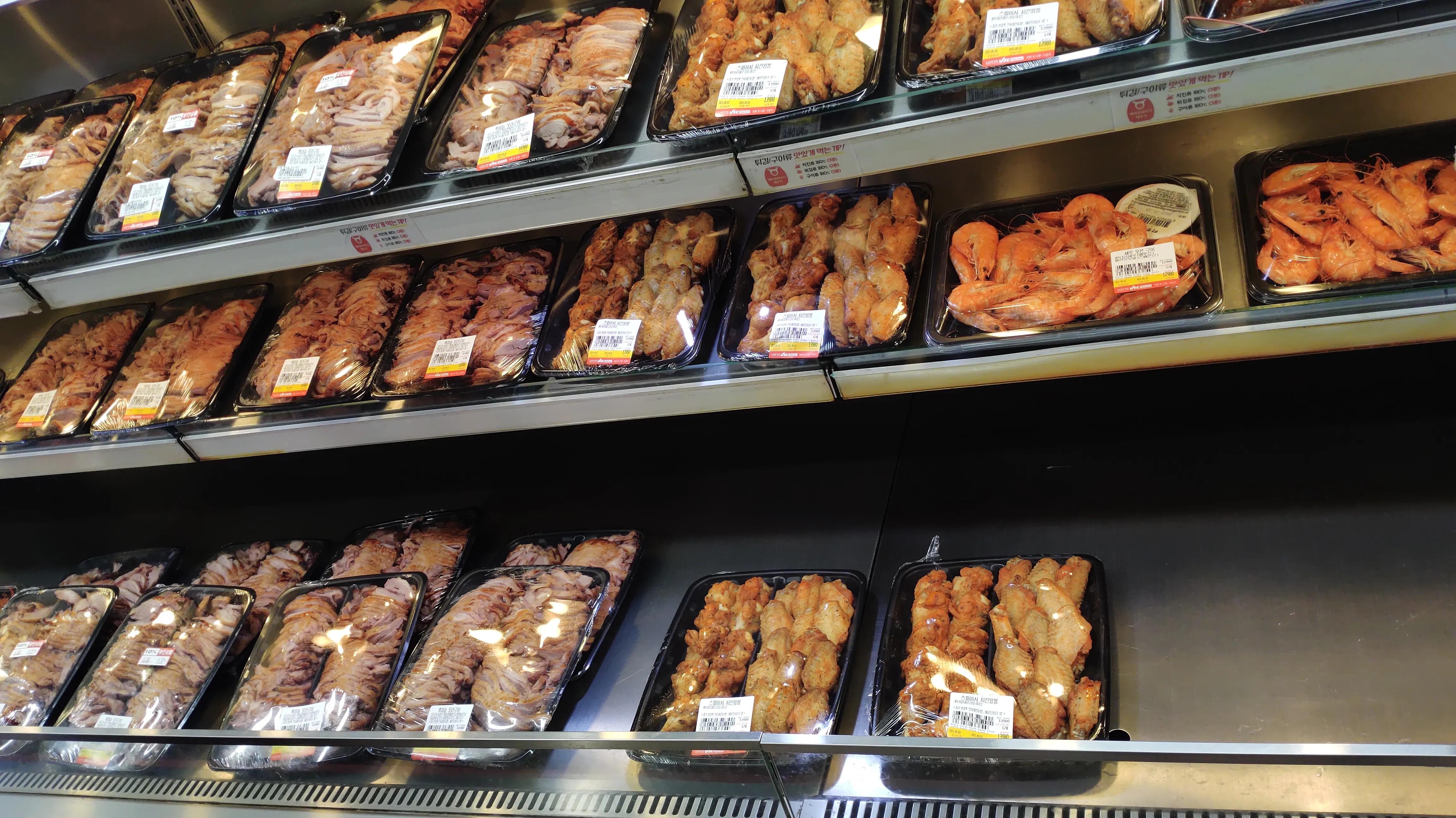 首尔layered咖啡,首尔很多萨摩耶的地方