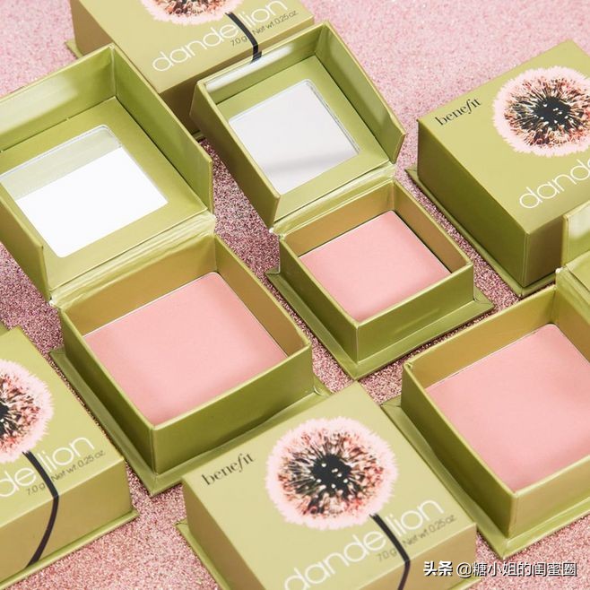 新手化妆入门教程彩妆步骤,新手淡妆化妆简单步骤