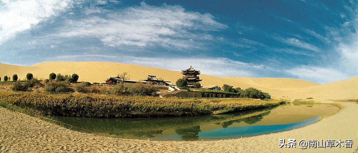 神奇的月牙泉,神秘的月牙泉