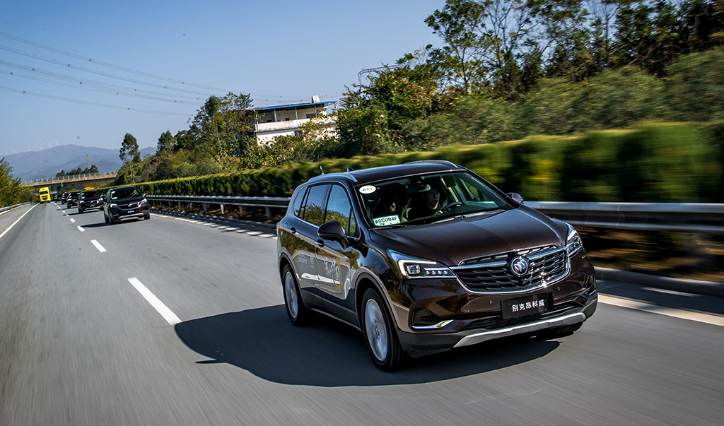 2020款昂科威28t对比凯迪拉克xt4,2020款xt5和2020款昂科威怎么选