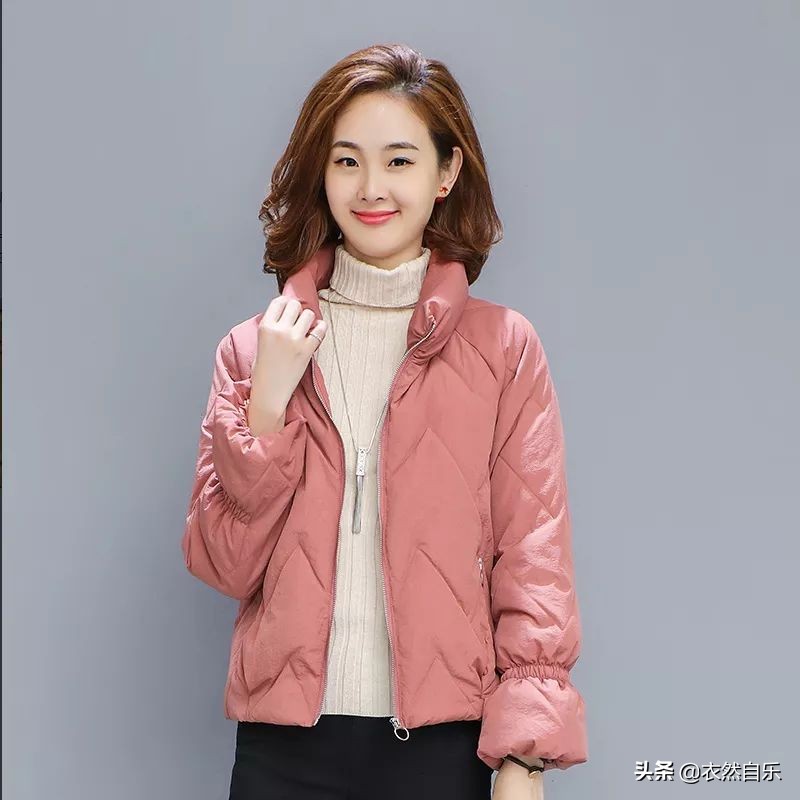 冬季短棉服穿搭女生高级感,冬季保暖休闲加厚棉服