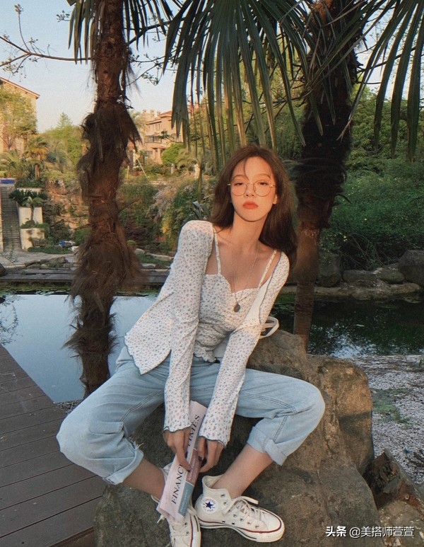 身高160体重160斤女生裤子显腿长,身高160cm的女生腿长多少