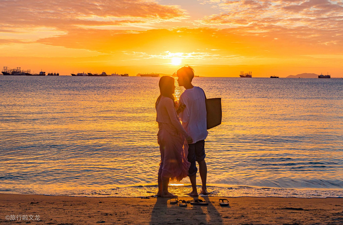 三亚的清晨和晚上,三亚的黄昏美不胜收