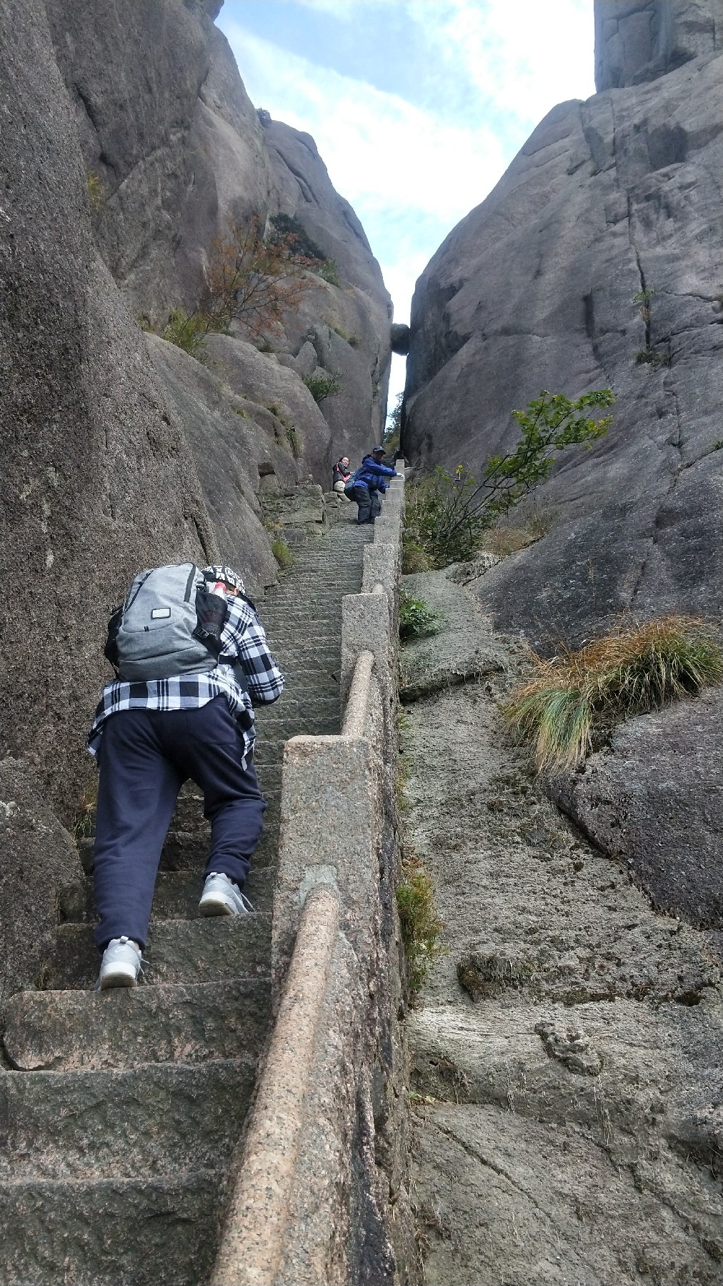 灏戝勾鏃剁殑姊︽兂榛勫北,瀛︾敓鏃朵唬姊︽兂