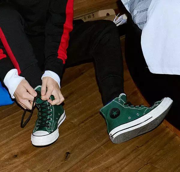 开春最近比较火的鞋,开春最值得买的鞋子