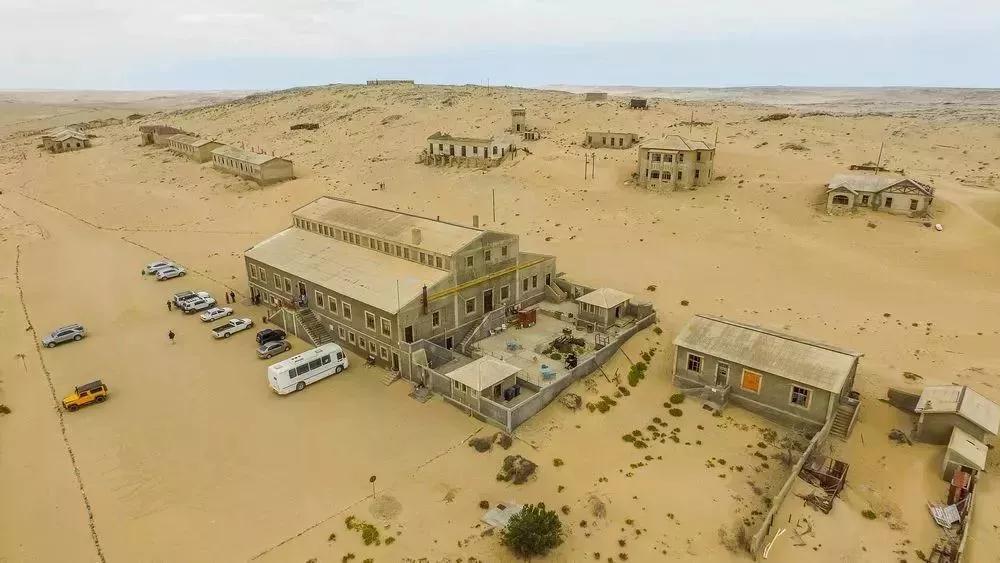 老首钢遗址在哪里,石景山首钢旧址让参观吗