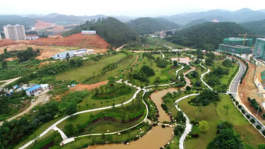 由镇变成县级市需要什么条件,由村镇升级为县市的地方