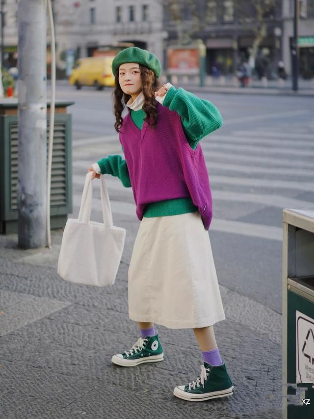 绿色鞋子怎么搭配才好看,绿色单鞋子搭配什么衣服好看